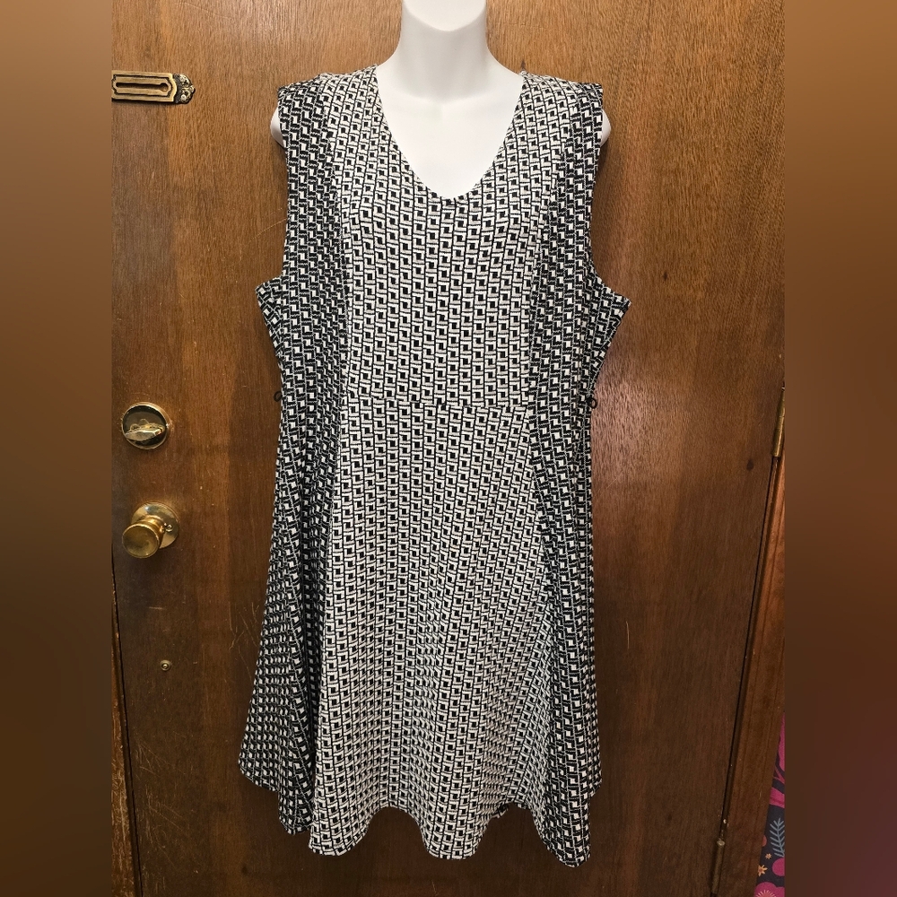 Lane Bryant Black And White Houndstooth Dress, size 18/20